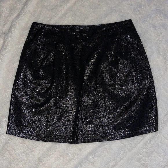 Vince. Black Glitter Accent  short Skirt size 6 - Picture 5 of 15